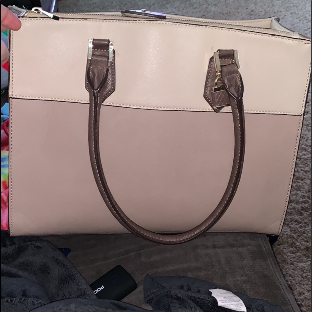 Purse - Picture 2 of 2